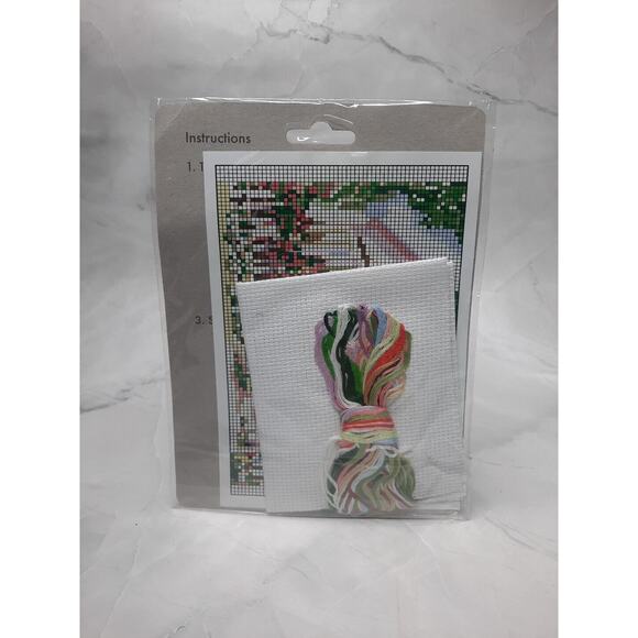 Crafters Square Cross Stitch Kit Coming Home 5x7 - Picture 6 of 6